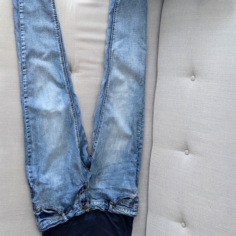 Maternity jeans